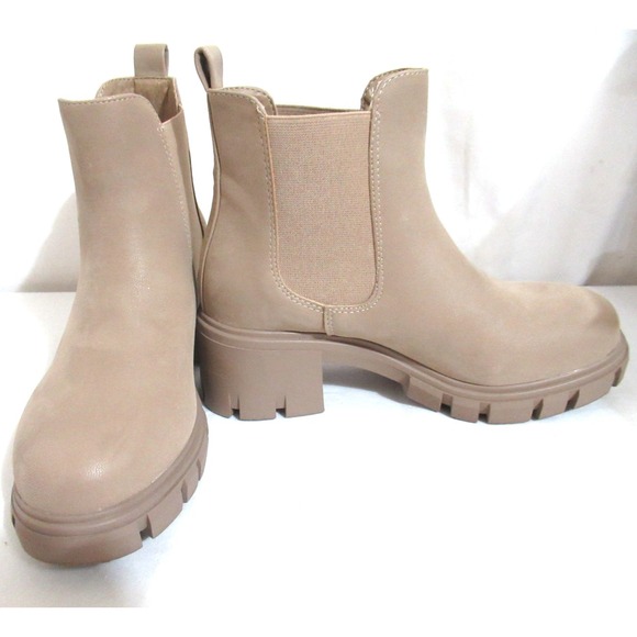 MIA Shoes - MIA Ivy Size 6.5 Lug Sole Leather Chelsea Boot Women's Stone Brus (Tan)